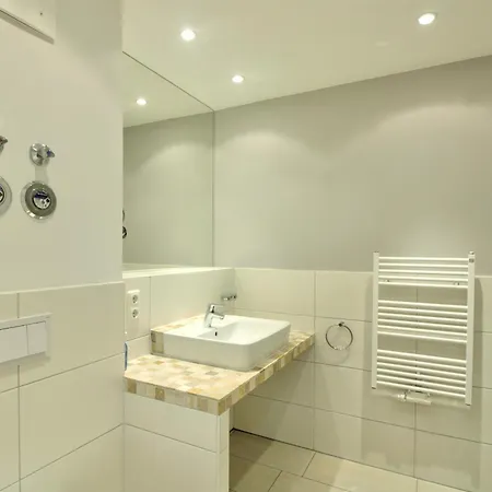 Rosa, App 1 Apartment *